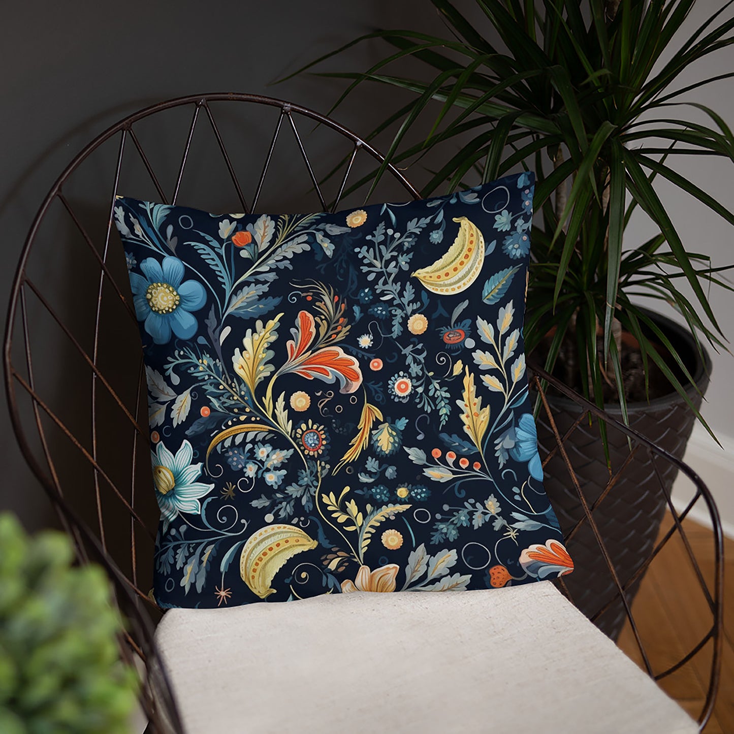 Floral Throw Pillow Blossoming Night Polyester Decorative Cushion 18x18
